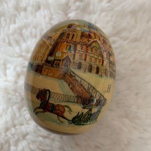 Easter egg decoration